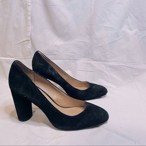 Suede pumps